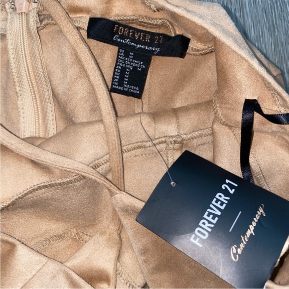 ❌SOLD❌NWT Forever 21 Tan Dress - Picture 3 of 4